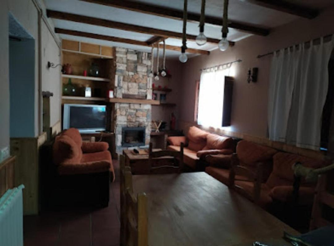 Casa Rural El Parador Carcelen ภายนอก รูปภาพ